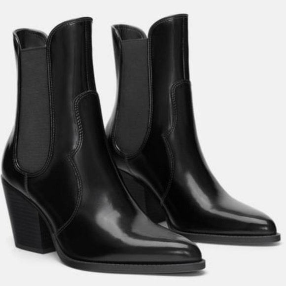 Zara Shoes - Zara ankle boots *NEW*